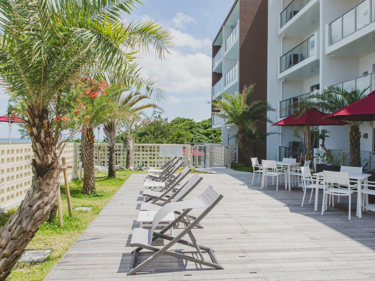 Hideout Okinawa Uruma Exteriér fotografie